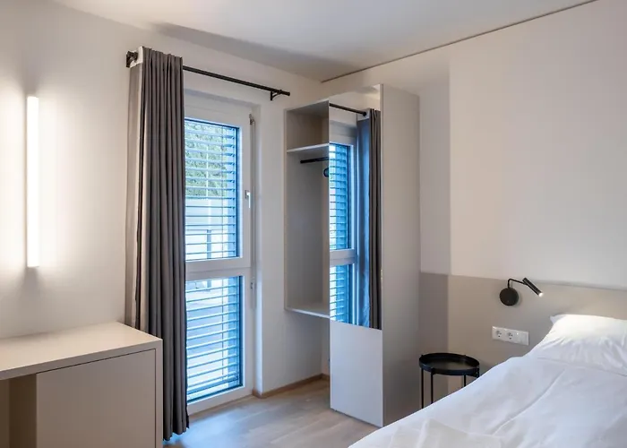 At - Late Arrival Self Check In Hotel *