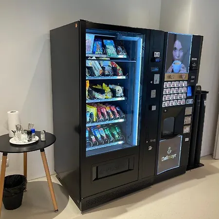 At - Late Arrival Self Check In ホテル グラーツ