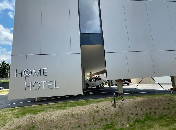 At - Late Arrival Self Check In *