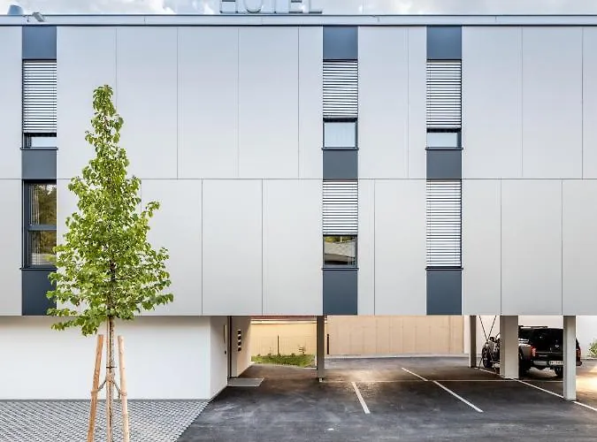 At - Late Arrival Self Check In فندق